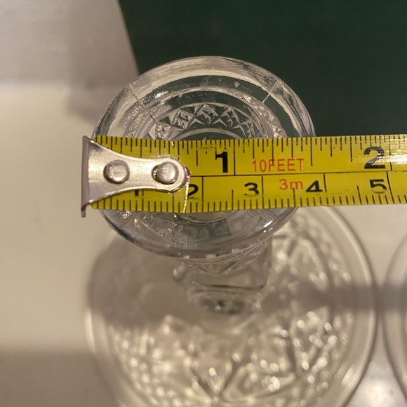 Vintage Pair of Imperial Cape Cod Pressed Glass Candlesticks - Picture 11 of 11